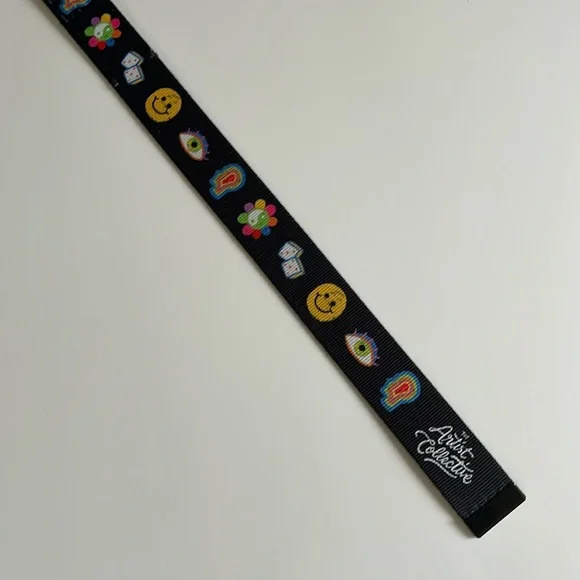 Colorful reversible DIY style belt, brand new and adjustable size from 42in-22in - Picture 3 of 9